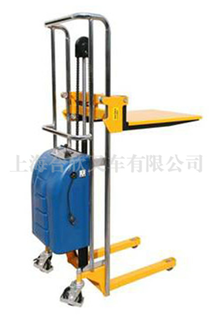 EF 半电动堆高车